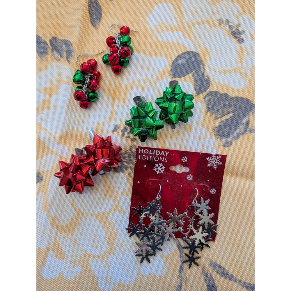 Christmas Accessory Bundle - Holiday Jewelry Set Earrings Hair Clips